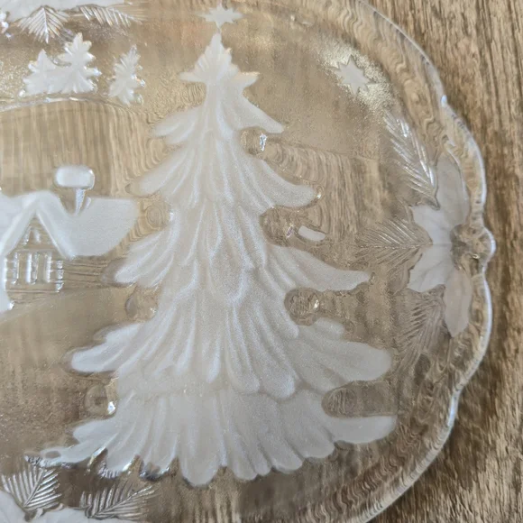 Mikasa Christmas Woods Frosted Glass Oval Platter 10x7 - Picture 6 of 7